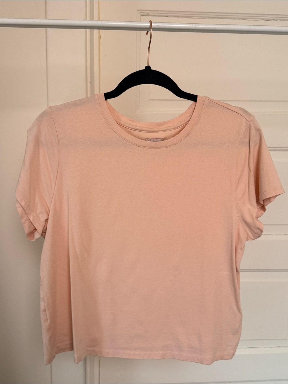 Old Navy Women's Short Sleeve Crew Tee in Light Peach